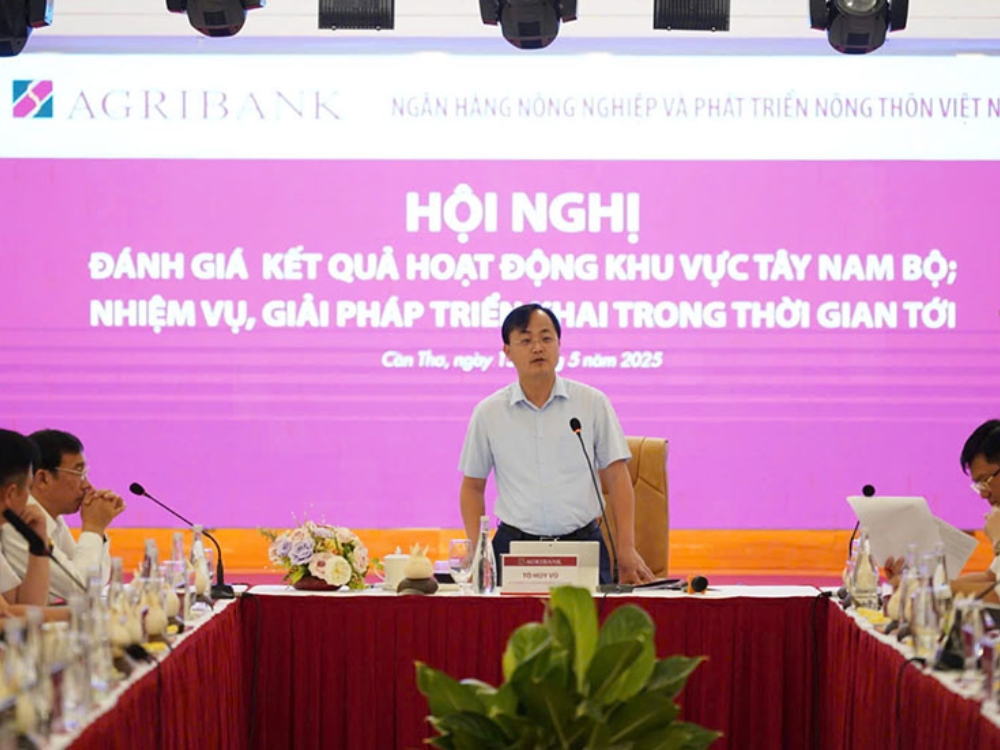 Tin Tức